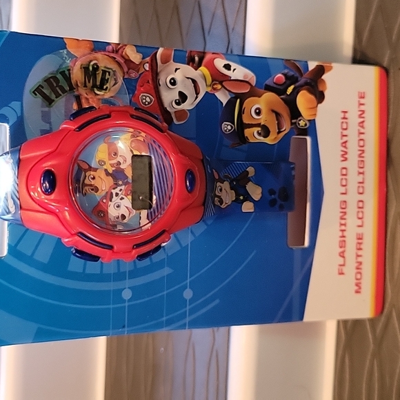 Brand new 2019 Kids Nickelodeon Paw Patrol Watch Flashing LCD watch - Picture 3 of 5